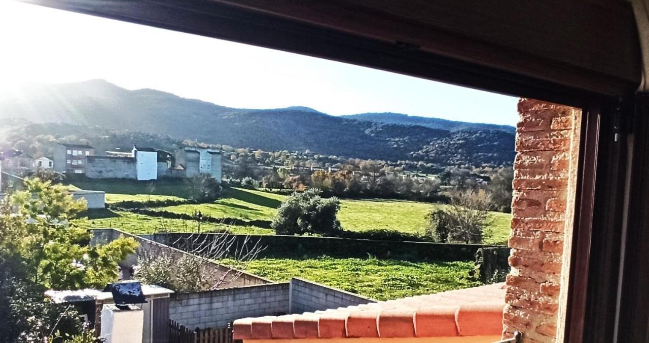 Villa La Higuera De Gredos Higuera de las Dueñas Esterno foto