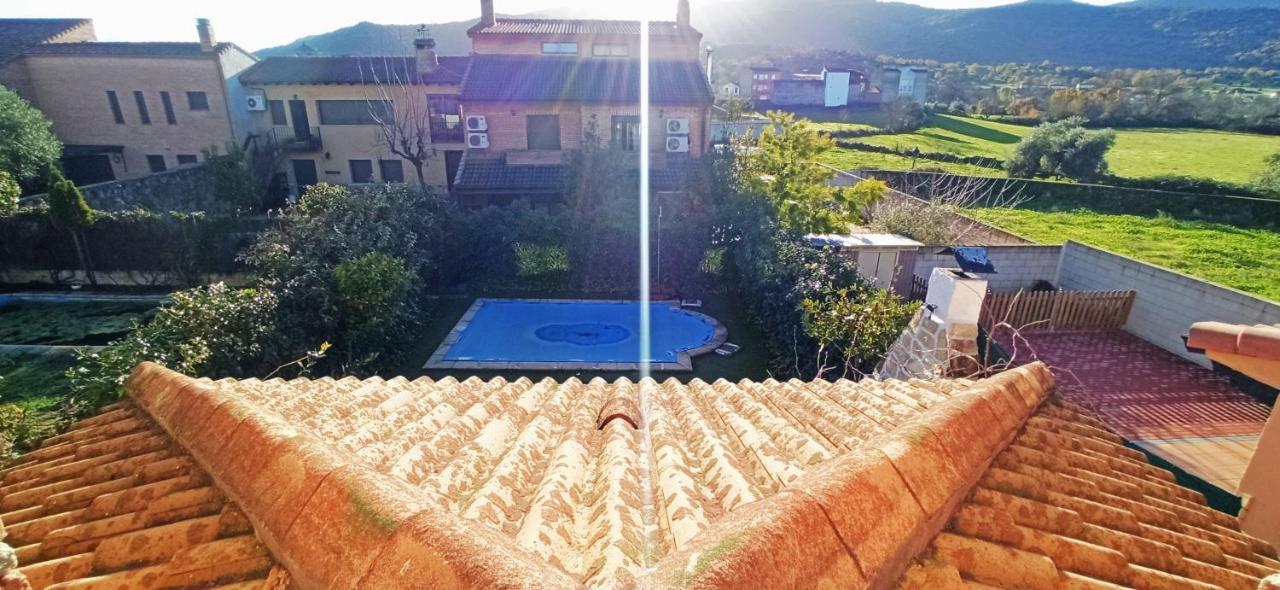 Villa La Higuera De Gredos Higuera de las Dueñas Esterno foto