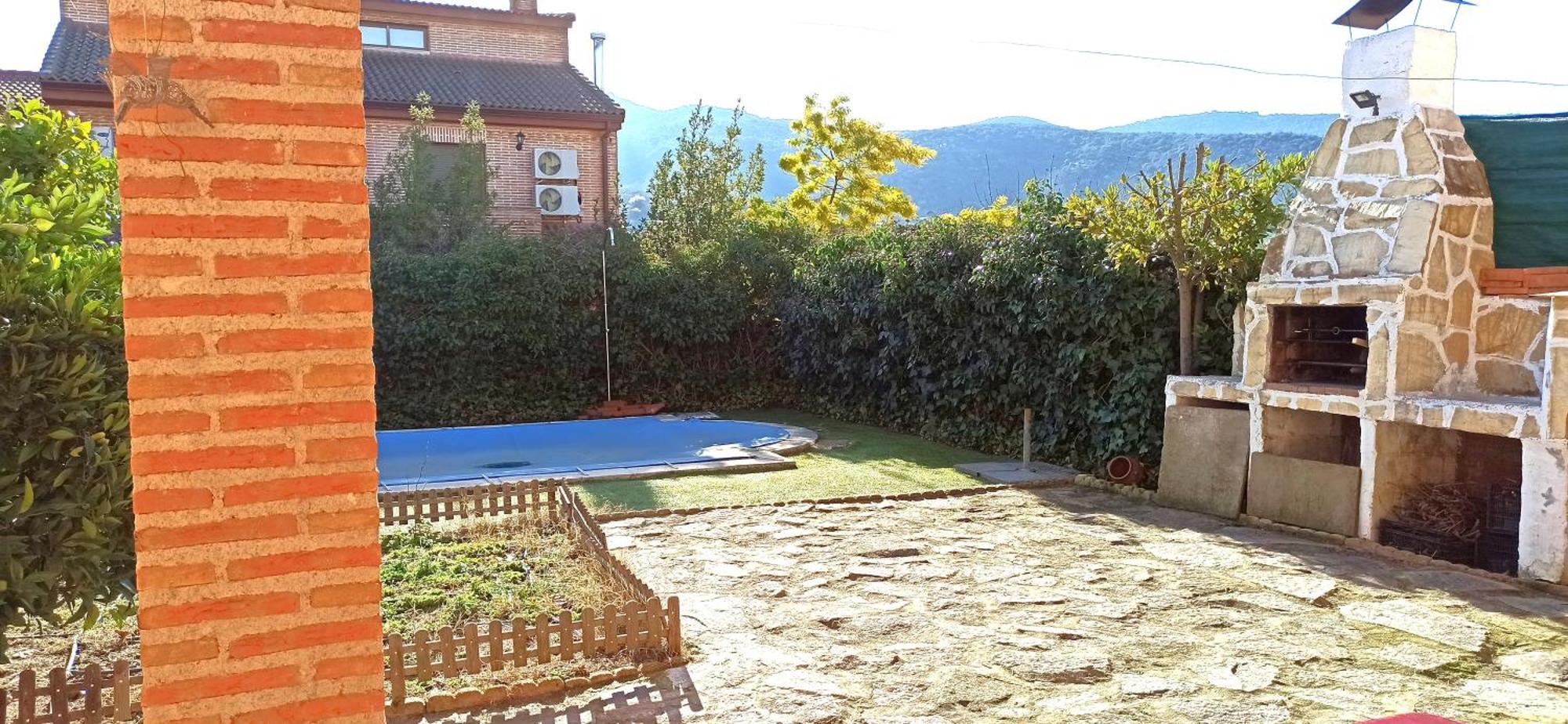 Villa La Higuera De Gredos Higuera de las Dueñas Esterno foto